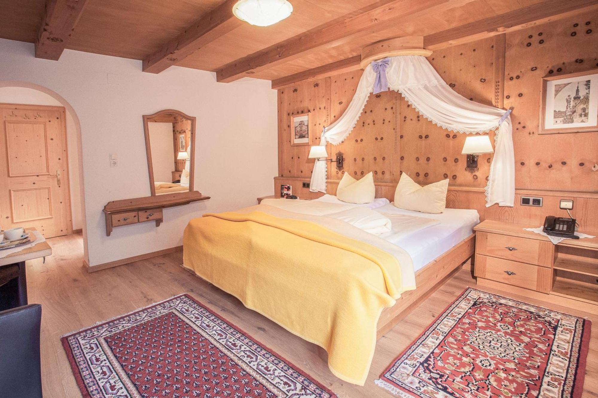 Alpenhotel Tirolerhof Gerlos Room photo
